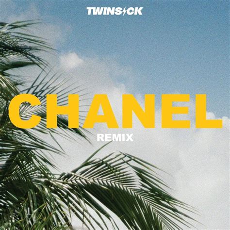 i see both sides like chanel remix|Frank Ocean Premieres New Song 'Chanel' .